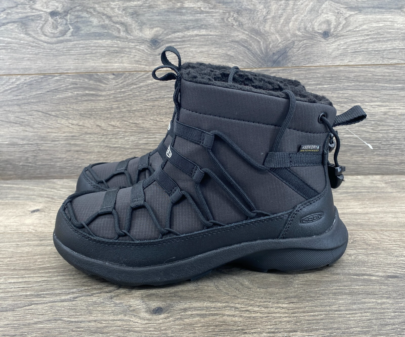 Scarpe da trekking Keen Uneek SNK II Chukka impermeabili da donna taglia 7 US nere