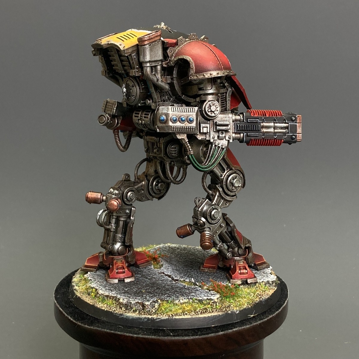 Imperial Knight Armigers Warglaives / Helverins Warhammer