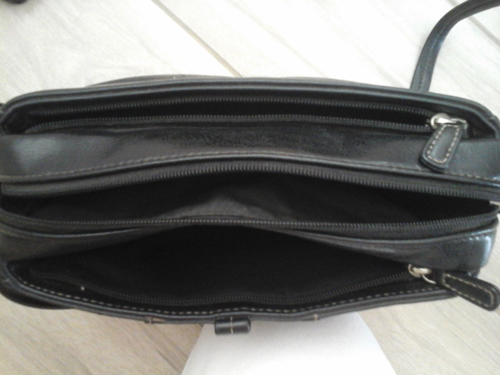 Aurielle Solid Black Leather Multi Pocket Shoulde… - image 5