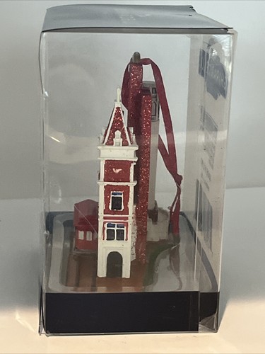 Ghirardelli Christmas Ornament 2019 - Picture 2 of 7