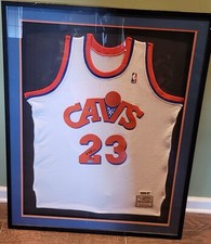 Lebron James Cavaliers Autographed Jersey Upper Deck UDA Framed /123 NBA Lakers