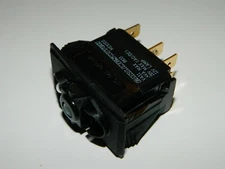 NEW CARLING VA11160B 6 Terminal ON None OFF DPST ROCKER SWITCH .4VA 20V lighted