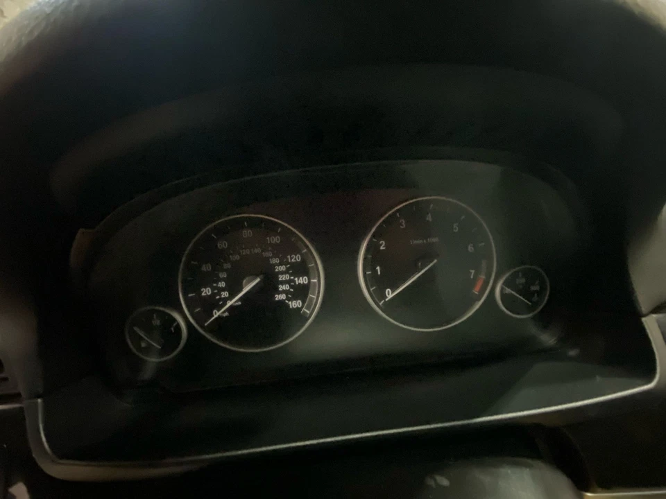 Medidor de velocímetro usado se adapta a: BMW 535I Cluster 2012 MPH sin navegación sin cabezal Foto 2 de 4