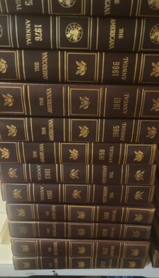 洋書 ② THE AMERICAN PEOPLES ENCYCLOPEDIA 24 Volumes: Complete 1953 The American Peoples Encyclopedia