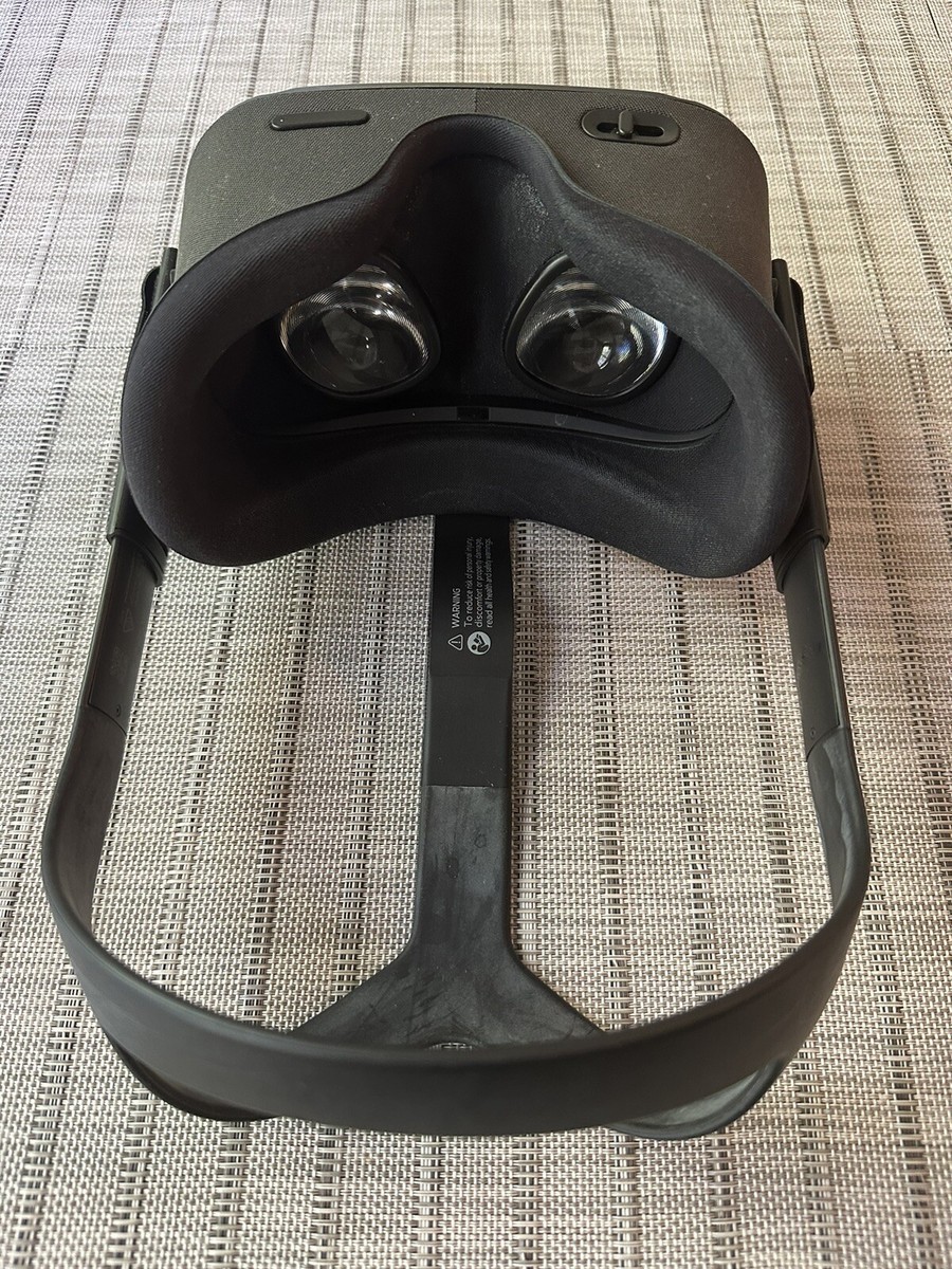 Meta Oculus Quest 1 - All-in-one VR Gaming Headset - 64GB with