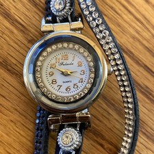 Fuloida Wrap Around Strap Ladies Fashion Watch Leather And Rhinestone Working