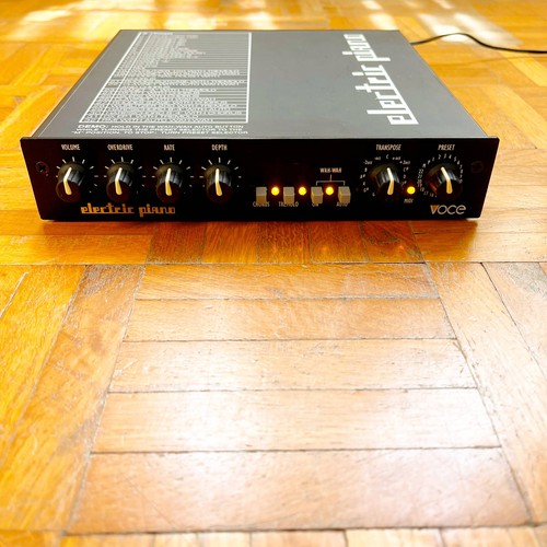 VOCE Electric Piano rare sound module wt Rhodes, Wurlitzer, Pianet and Clavinet! - Foto 4 di 16
