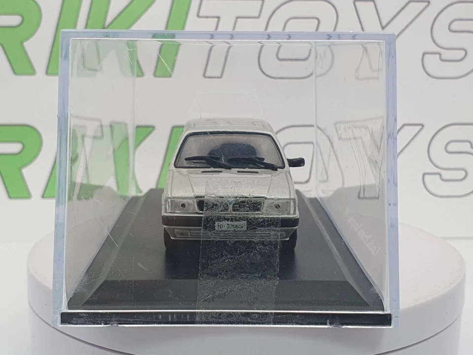 Lancia Prisma Norev 1/43 Argento 1987 - Immagine 2 di 4