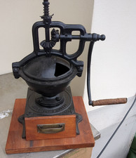Antike Gusseiserne  Leinbrocks  Kaffeemühle NR.2