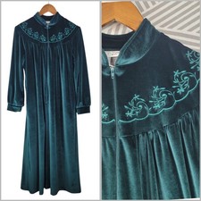 Vintage Velvet Housecoat Robe Small Pockets Warm Winter Green Long Embroidered