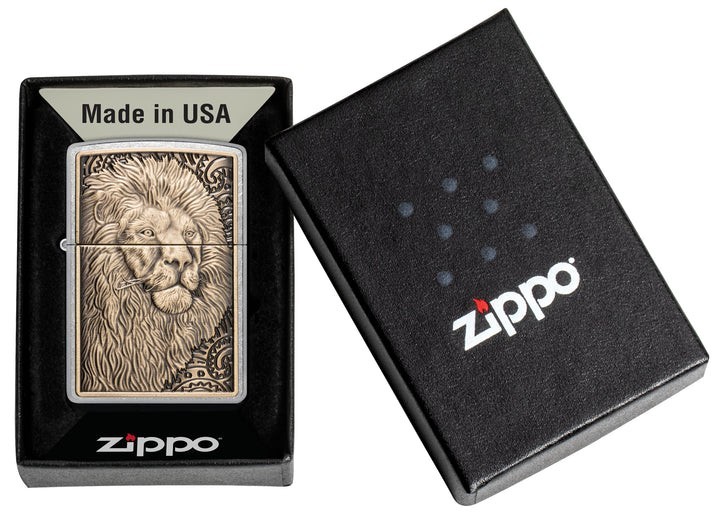 Zippo 47171, Noble Lion Design, Emblem, Street Chrome Finish Lighter