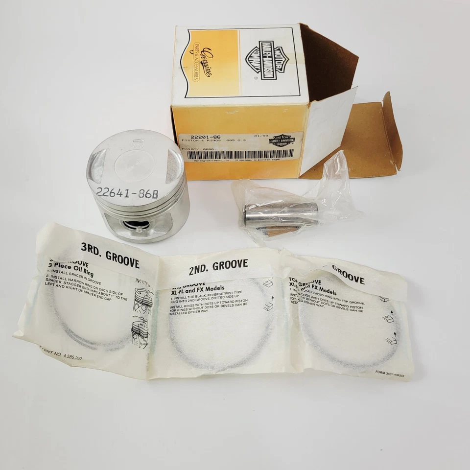 OEM Harley Davidson Piston .005 Ring Assembly Kit NOS 883 Sportster XL 22201-86A - Image 2 of 4
