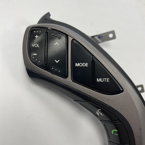 2011-2016 HYUNDAI ELANTRA STEERING WHEEL AUDIO CONTROL SWITCH OEM - Picture 2 of 8