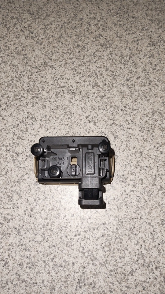 GM Cadillac Chevy Glove Box Latch '06-14 Compartment Handle Lock OEM Shale  - Image 3 of 4