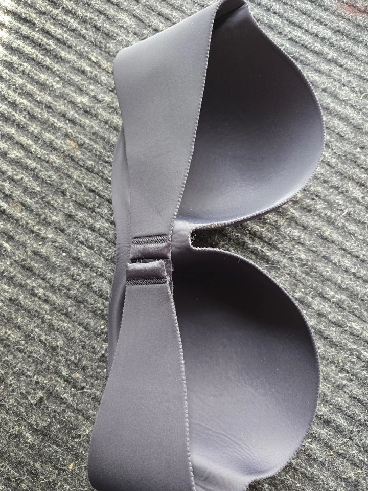 FELINA STRAPLESS UNDERWIRE BRA SIZE 36C - Image 2 of 4