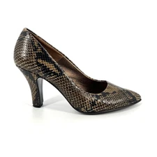 Sofft Heels Womens Size 7.5 Snakeskin Print Textured Leather Classic Pumps