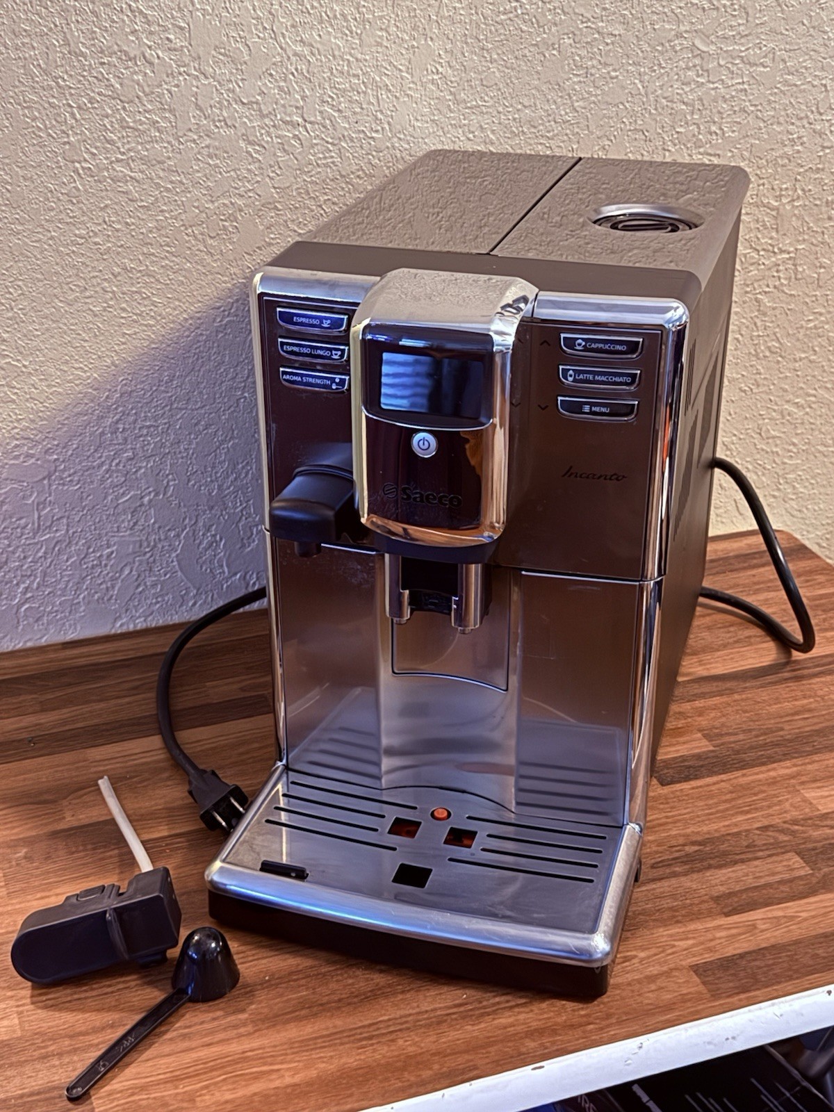 Saeco Incanto HD8917 Super Automatic Espresso Machine Works 