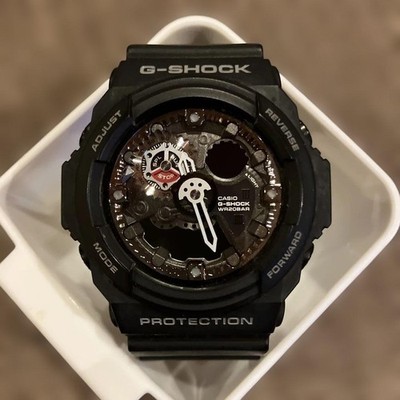 CASIO G-SHOCK Protection GA-300 Herrenuhr CW0005 aus Japan