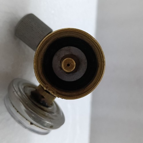 MSA PORTAGAS GAS REGULATOR 500 PSI 35.5 BAR 713-0.5 OX - Picture 5 of 6