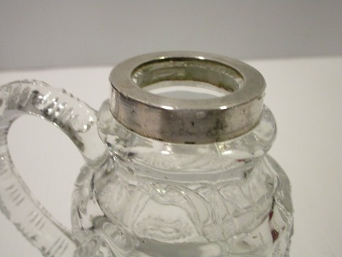 Vintage Glass Sugar Shaker, Sterling Top, Hobstar/Diamonds - Picture 8 of 9