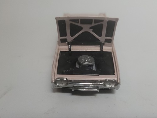 Franklin Mint 1:43 Die Cast 1962 Ford Thunderbird - Picture 3 of 10