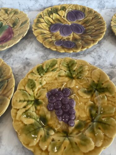 6 Piece Antique Majolica SARREGUEMINES FRANCE Fruit 7.5" Dessert Plates 1930s - Picture 3 of 23