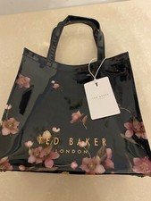 Ted Baker Floral Caitcon Elderflower 