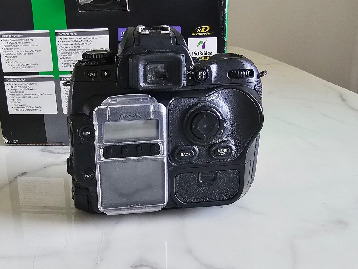 Fujifilm FinePix S Series S3 Pro 12.9 MP Digital SLR Camera