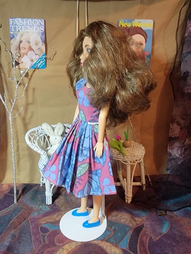 Liv Doll - Picture 4 of 6