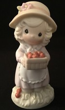 Vintage Precious Moments 1996 "You're the Berry Best" Figurine