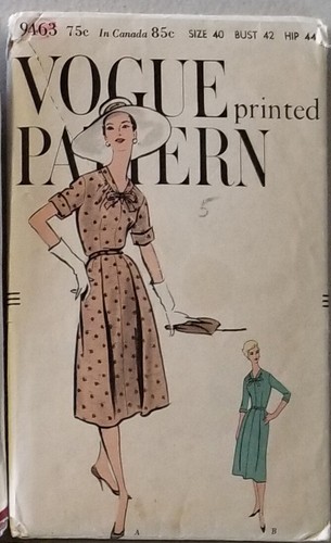 1940's-60's Vogue Sewing Patterns Womens Multi-size Dresses 30"- 42" Bust U-Pick - Picture 21 of 24