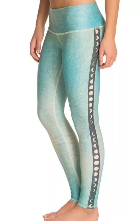 Teeki Women s Yoga Pants Moon phace Hot Pant Leggings XS