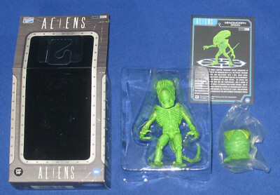 Aliens Xenomorph Green & Egg 3'' Action Vinyl Figure 2019 MIB Fox Loyal Subjects