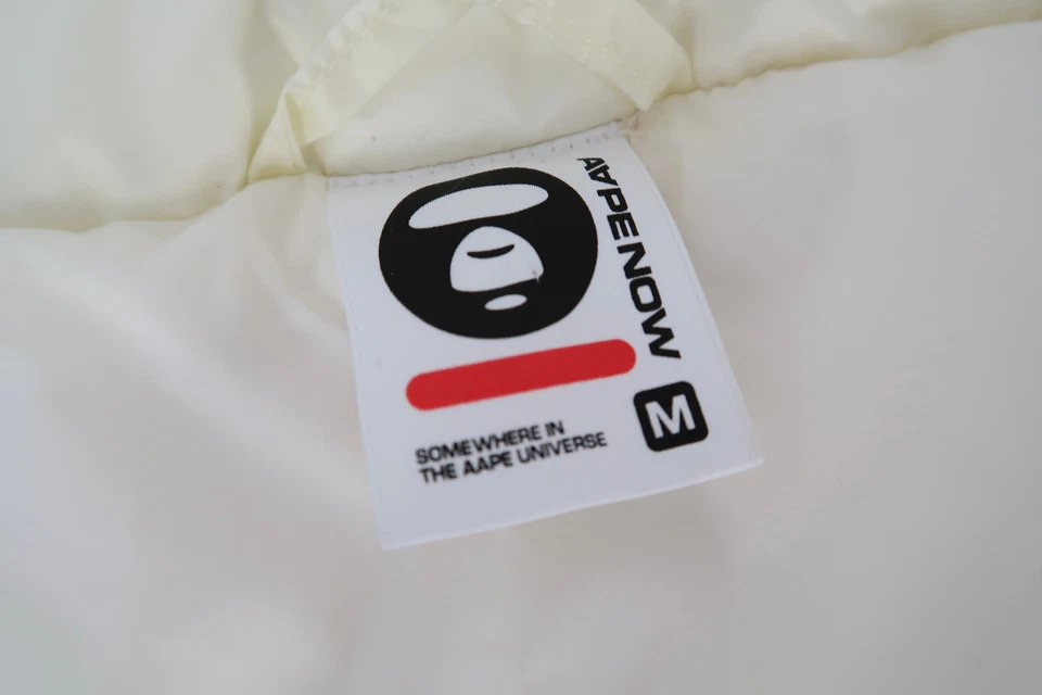 A BATHING APE Down Vest White AAPE Padded Size Medium - Image 3 of 4