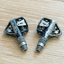 WELLGO RC-703 SINGLE SIDE BLACK CLIPLESS ROAD BICYCLE PEDALS A1