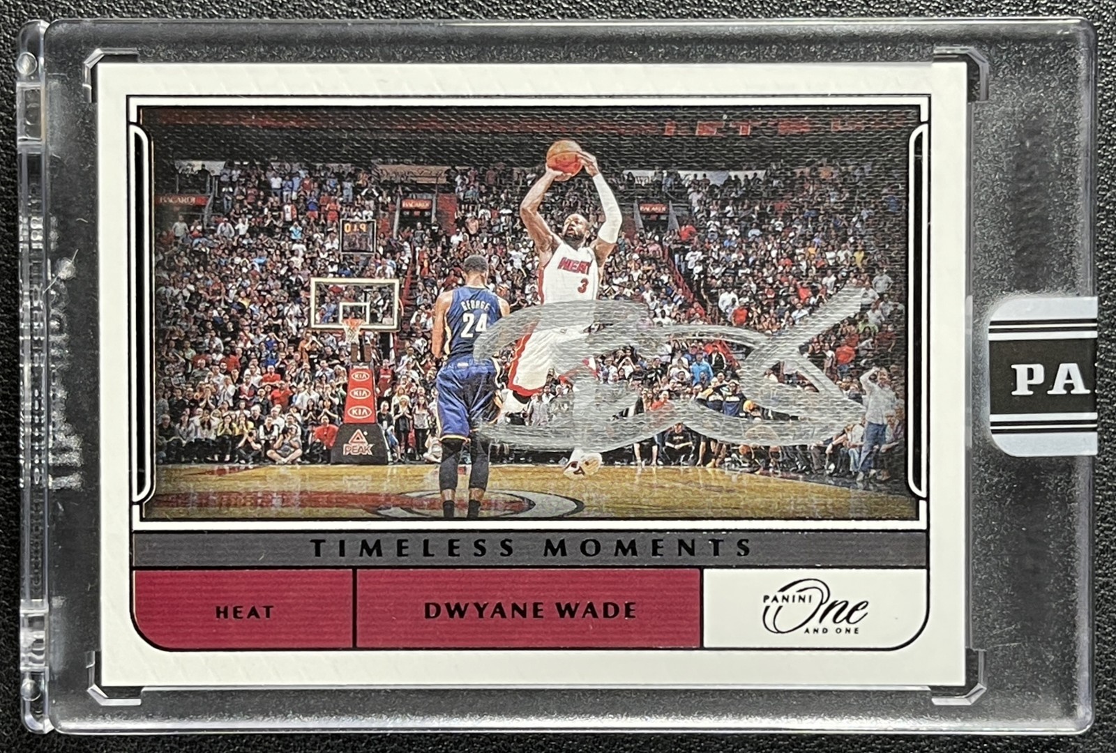 1/1 DWYANE WADE 2021-22 PANINI ONE AND ONE TIMELESS MOMENTS AUTO BLACK BB 1/1