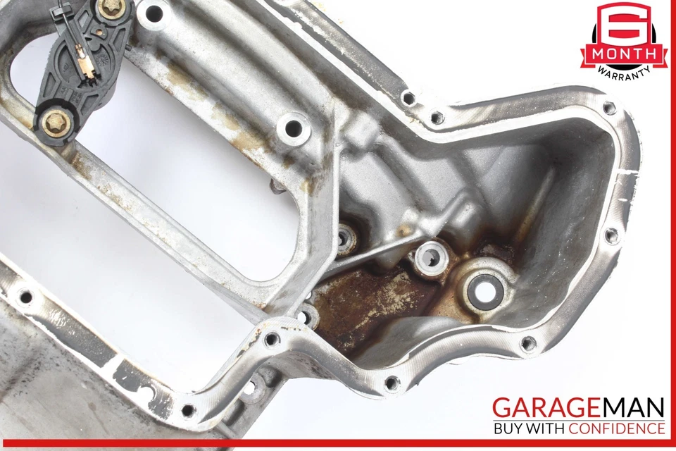 Deflector de cárter de aceite superior del motor Mercedes W204 C300 05-11 2720142102 OEM Foto 3 de 4