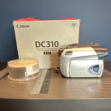 Canon DC310 DVD Handheld Camcorder Kit 41x Optical Zoom Built-in Mic Accessories