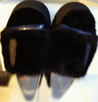 UGG Fluff Yeah Black Alpaca Fur Open Toe Slip-On Women's Slippers Size 10