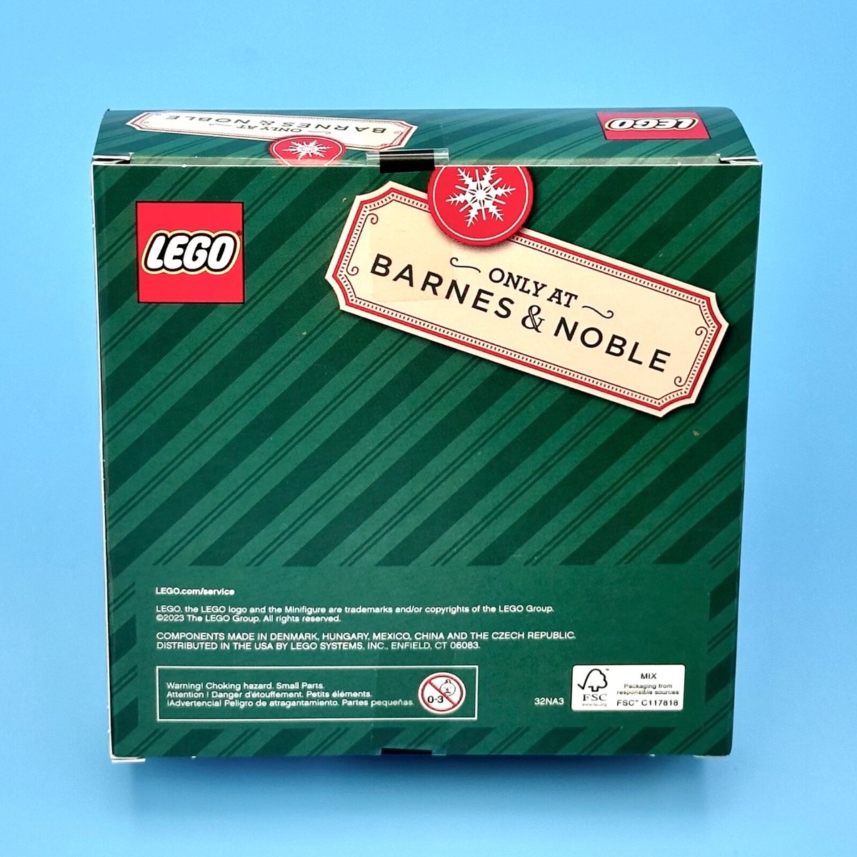 LEGO Santa by the Fireplace (6490363) 1 Minifigure Christmas