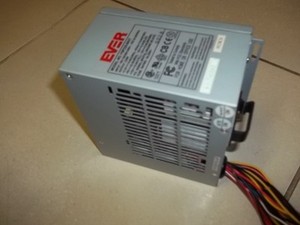 PC Computer Gehäuse Netzteil 235W ATX