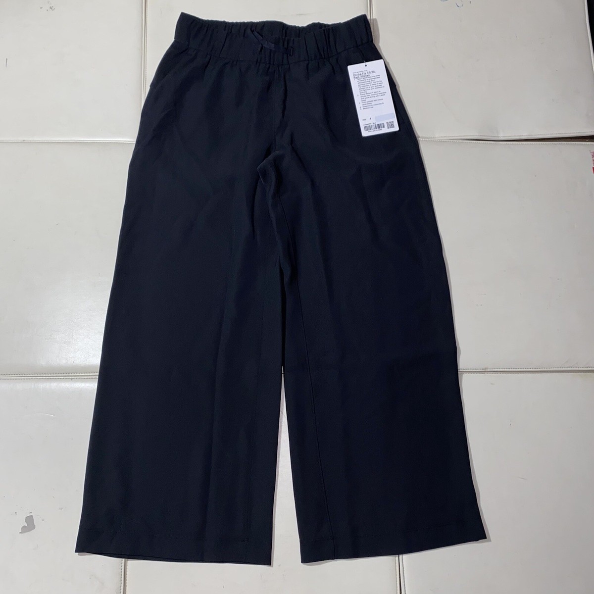 lululemon On The Fly Pant サイズ4 定番　ブラック s-l400.jpg