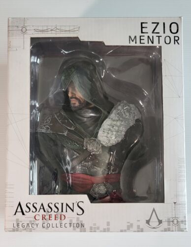 Assassin's Creed Legacy Collection Ezio Mentor Bust Statue - Picture 1 of 6