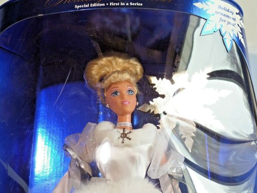 Walt Disney's Cinderella Barbie Holiday Princess 1st In Series Mattel c1996 NIB - Picture 2 of 11