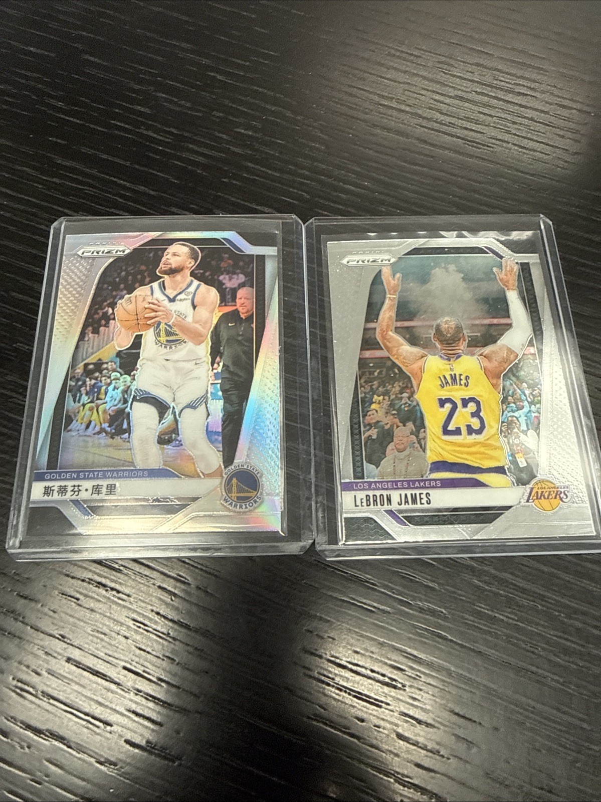 Steph Curry  2024 Prizm China Variation Silver 134, Bron Chalk Toss Base