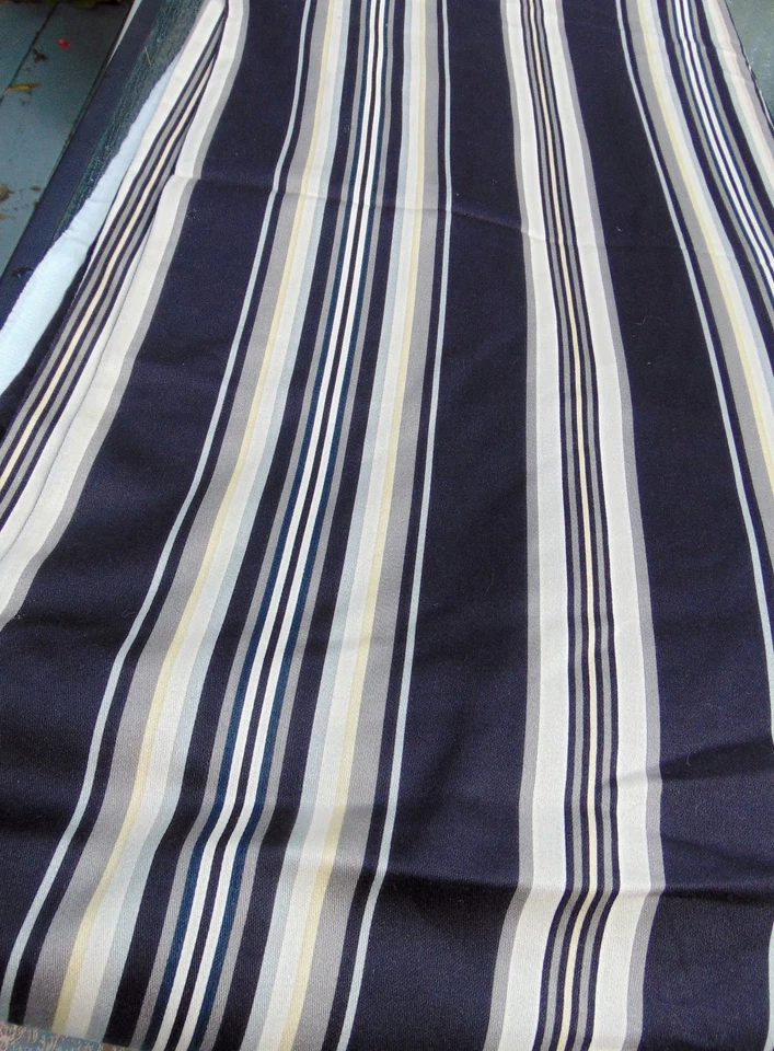 Tecido de estofamento WAVERLY "Vienna Stripe" preto verde marfim aproximadamente 6 jardas novo - Imagem 4 de 4