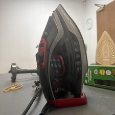 Morphy Richards Powersteam Steam Iron with Ceramic Soleplate, 35g Steam, Auto Sh