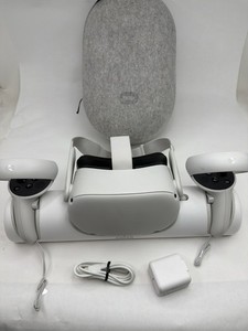 Oculus Quest 2 Virtual Reality Headset 128GB White with 2 Controllers charger