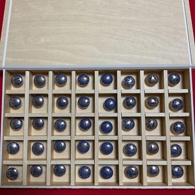 Lot de 40 boutons anciens Satsuma - 13 mm - porcelaine japonaise de style Art... - Photo 1/4