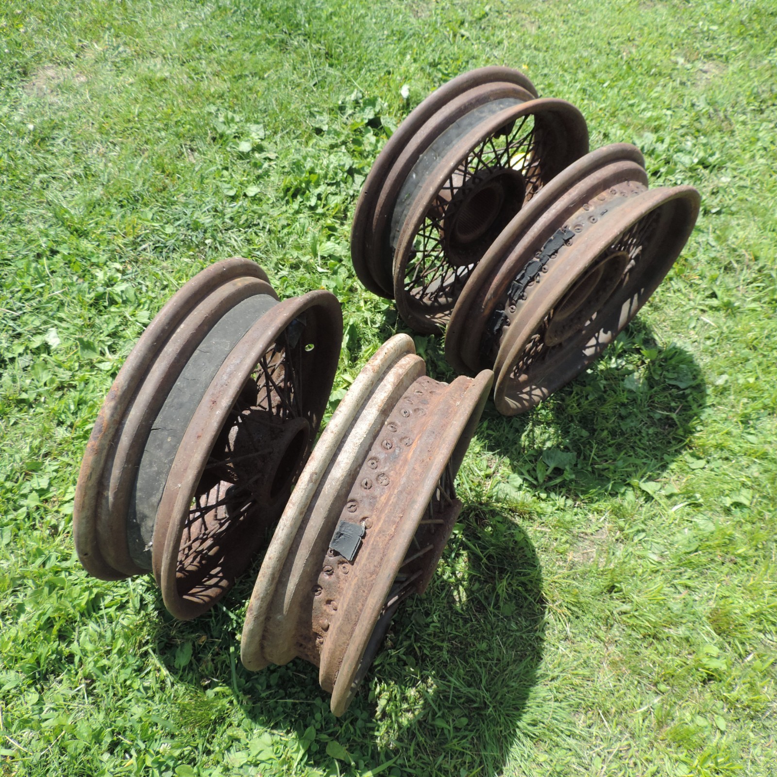 Vintage 19" Rolls Royce Wire Wheels - Original Set may be 1933 1934 1935 1936